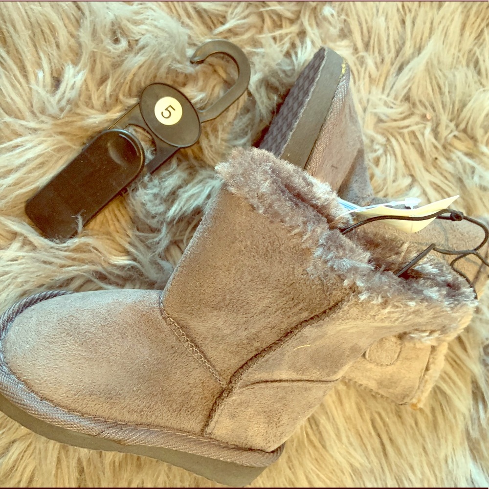 Kids Grey winter Boots